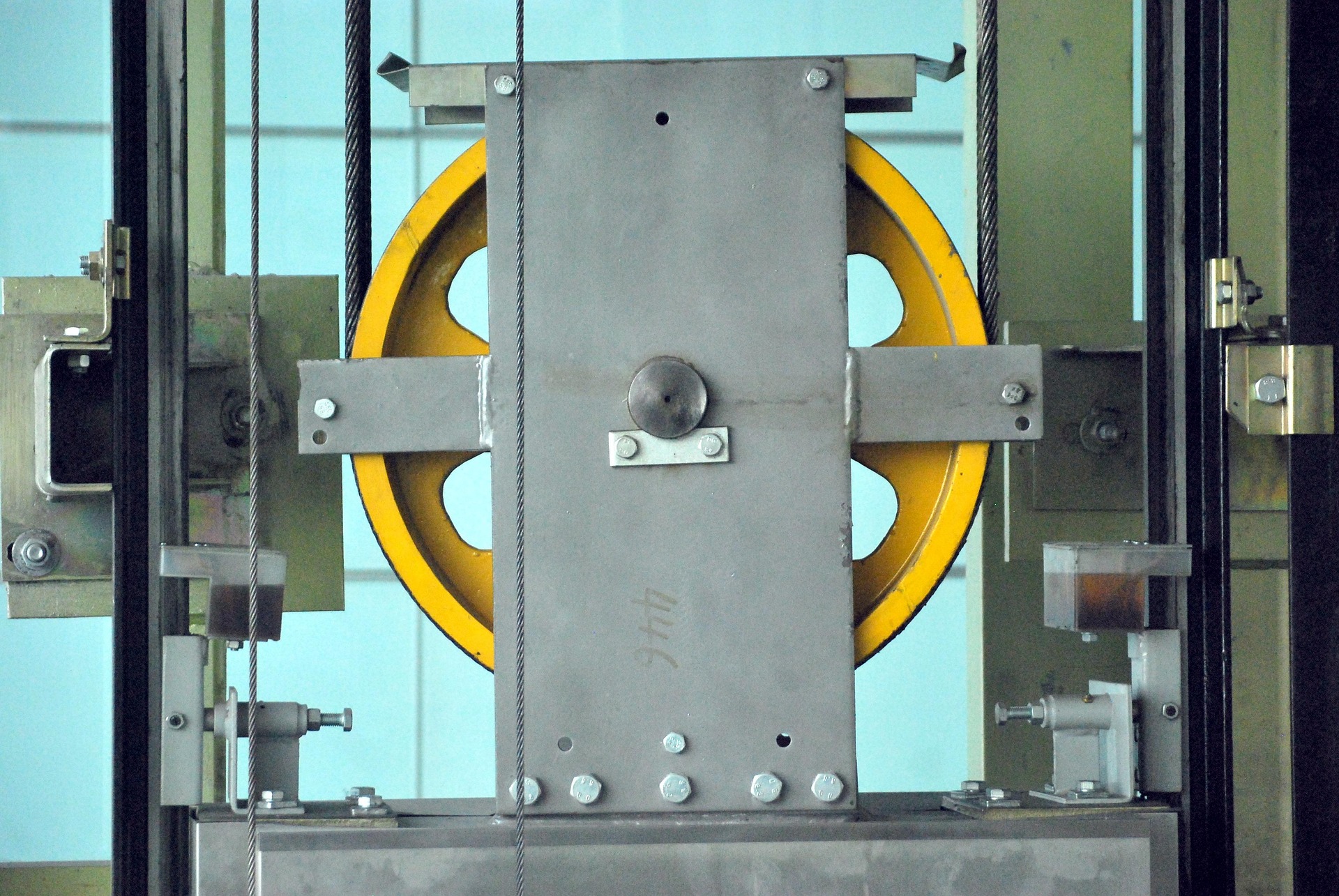pulley-17505_1920